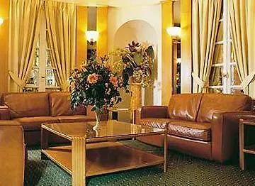 Hotel 6 Vh 4*