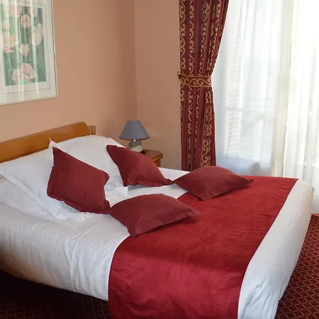 6 Vh Hotel Parigi